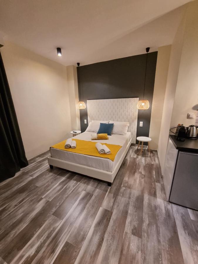 City Space Suites Yanniça Dış mekan fotoğraf