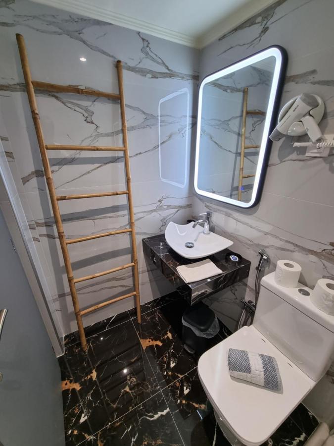 City Space Suites Yanniça Dış mekan fotoğraf